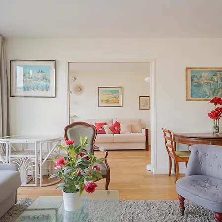 Apartment Parisian Elegance And Charm *